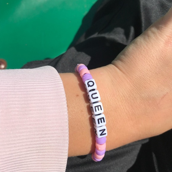 Cute inspiring, fashionable bracelet - Picture 1 of 1